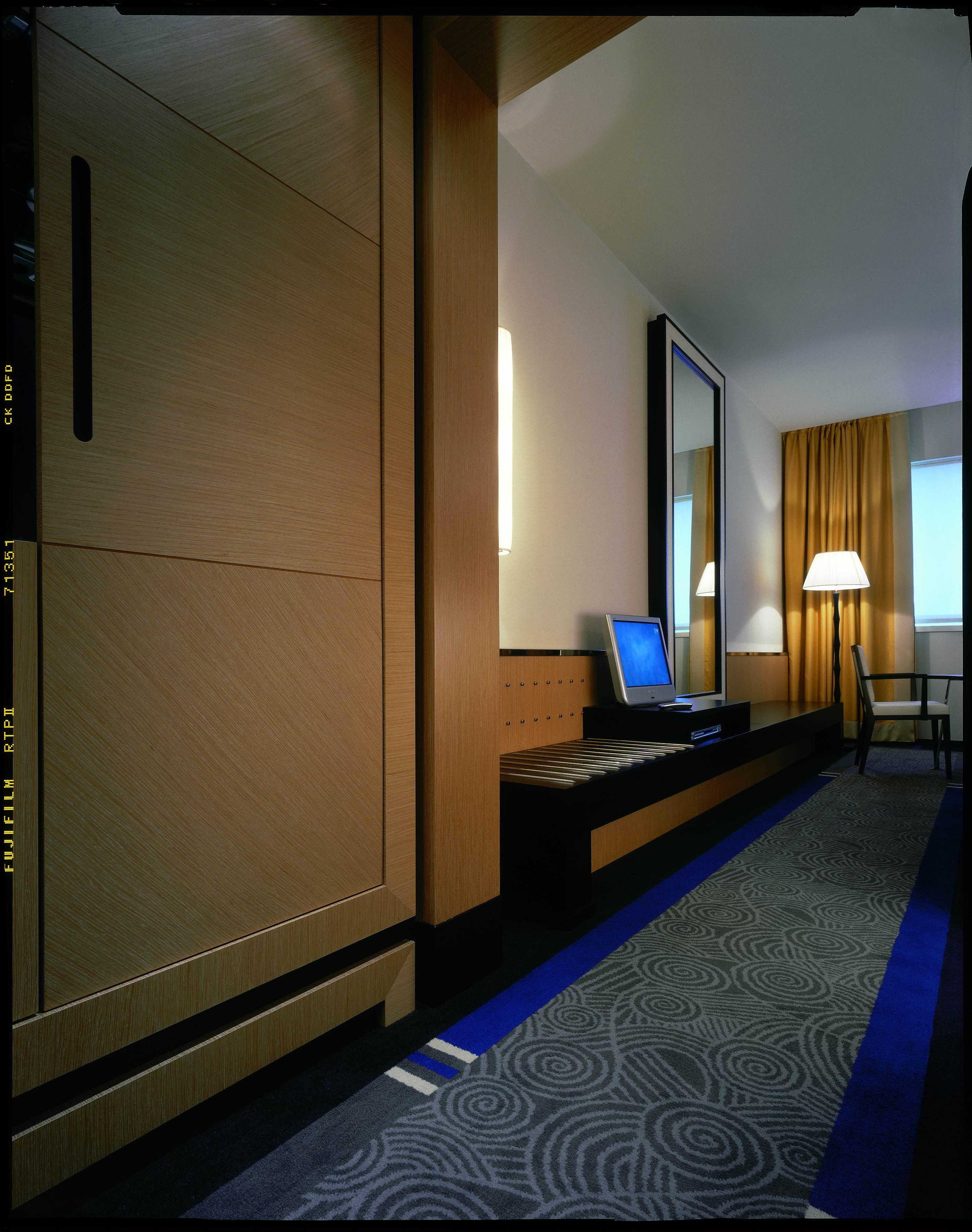 Una Hotels Malpensa Черро Маджиоре Экстерьер фото